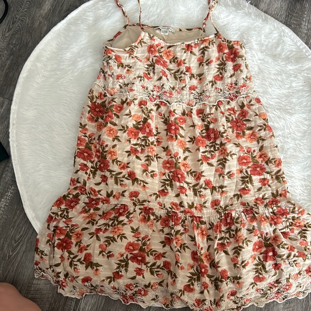 Daughter got new clothes and doesn’t need it anymore only worn twice